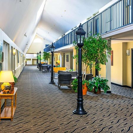Quality Inn & Suites Garden Of The Gulf Summerside Exteriér fotografie