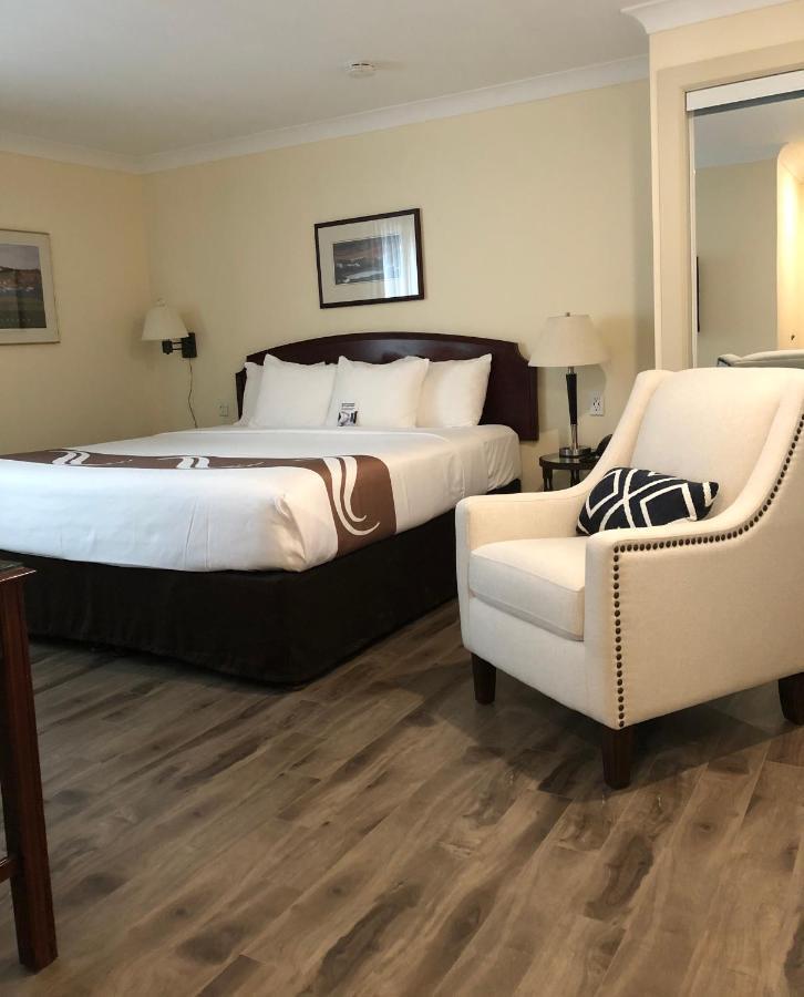 Quality Inn & Suites Garden Of The Gulf Summerside Exteriér fotografie