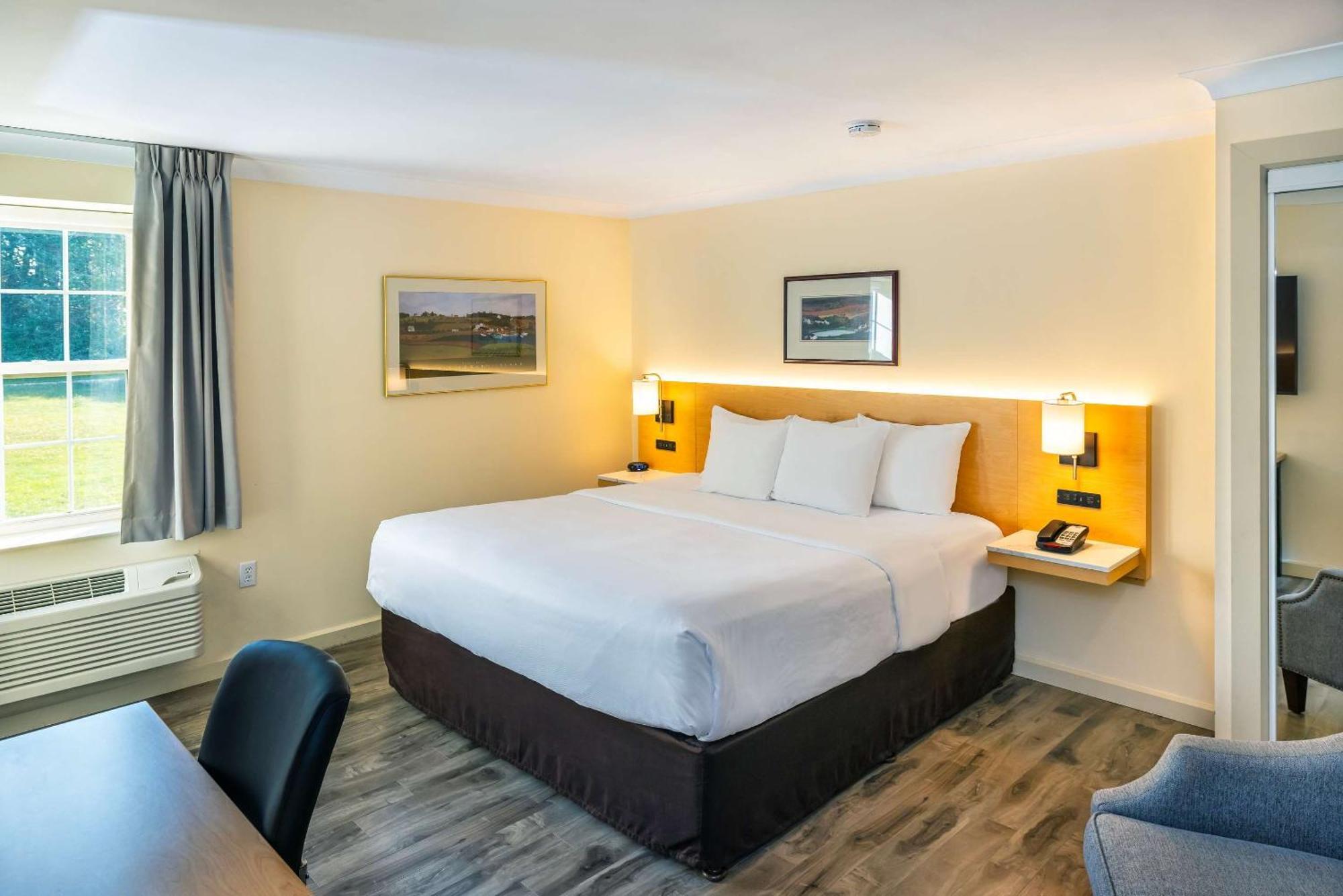 Quality Inn & Suites Garden Of The Gulf Summerside Exteriér fotografie