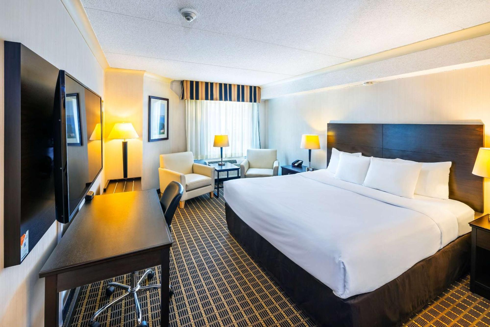Quality Inn & Suites Garden Of The Gulf Summerside Exteriér fotografie